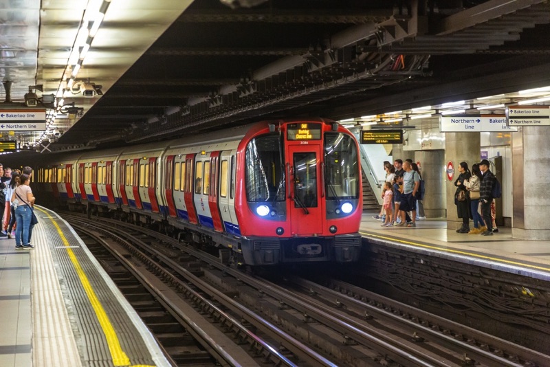 TFL tube train
